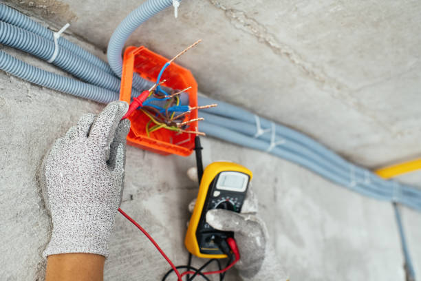 Best Local Electrician Companies  in Medford, NY